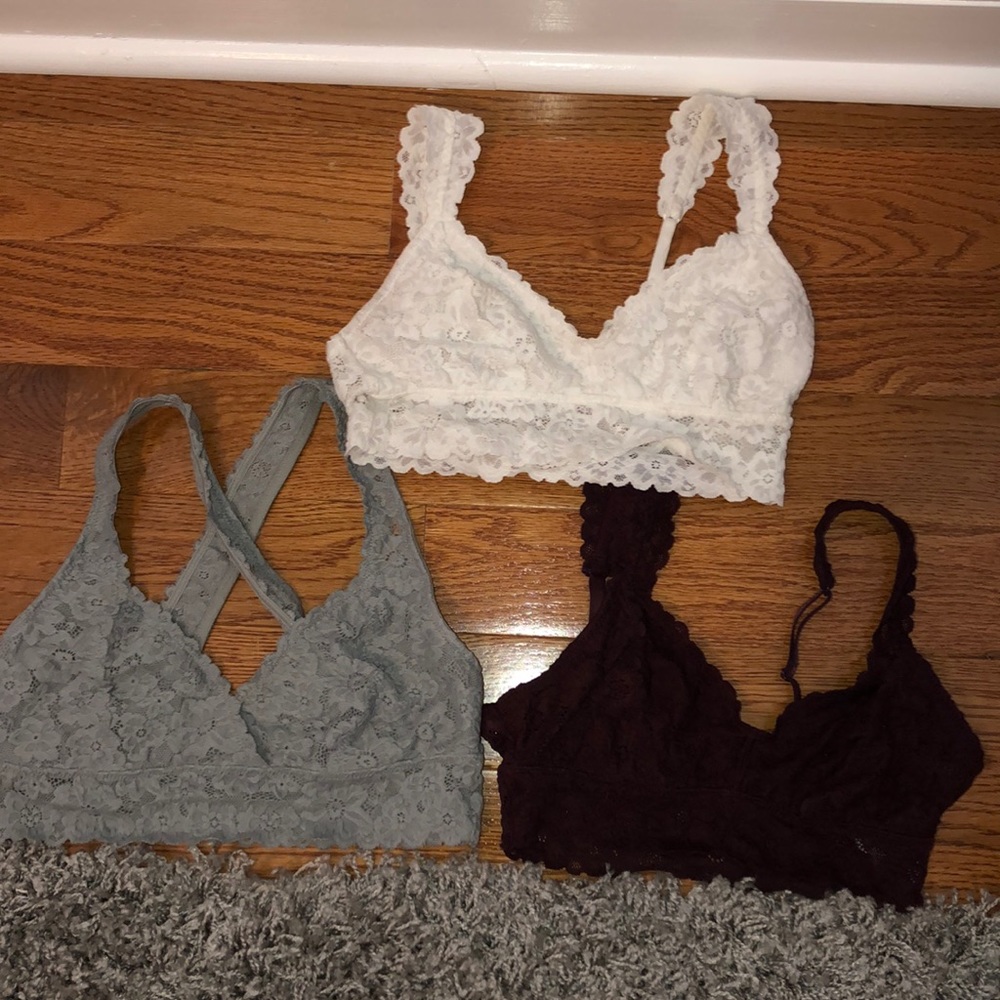Aerie bralette- white, gray and maroon